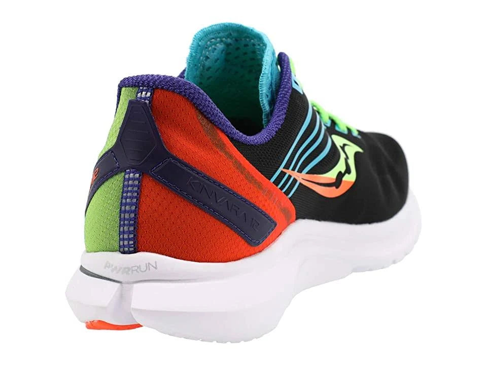 Future Black Saucony Kinvara 12 U683