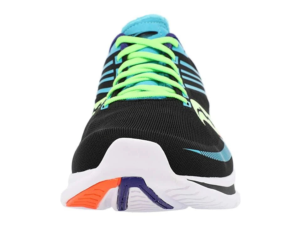 Future Black Saucony Kinvara 12 U683
